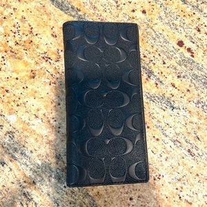 NWT Coach Breast Pocket Wallet in Signature Crossgrain Leather - BLACK